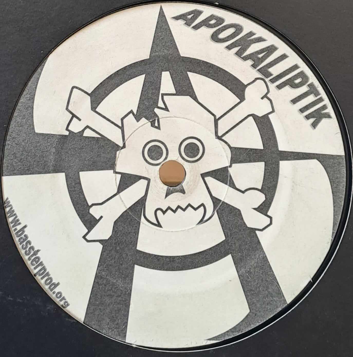 Apokaliptik 01 - vinyle freetekno